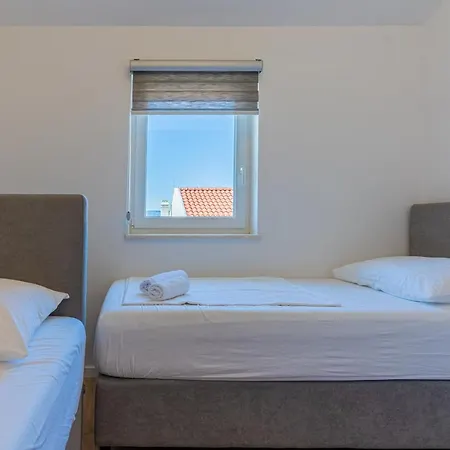 Apartment Luxury Landing *