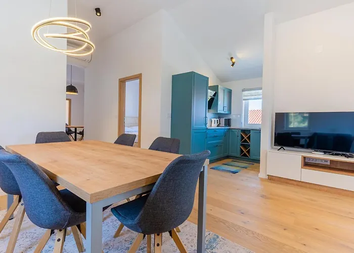 Luxury Landing 公寓