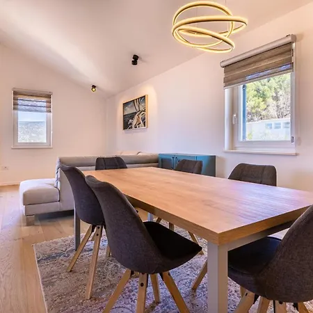 Luxury Landing Apartmán *